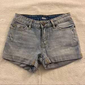BDG Jean Shorts Alexa Style Mid-Rise Light Wash Blue Cuffed Hem Size 24W EUC